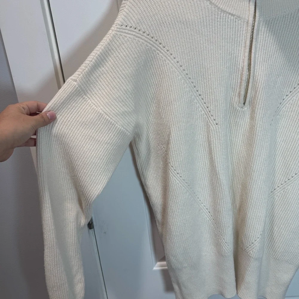 Cyrus women's long-sleeved ribbed zip-neck sweater, cream color, size XL